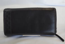 ラウンドファスナー長財布|GUCCI