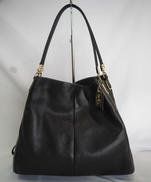 フィービー ショルダーバッグ|COACH