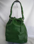 エピ ノエ 巾着ショルダーバッグ|LOUIS VUITTON