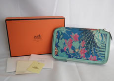 ラウンドファスナー長財布|HERMES