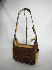 フォルキィ ショルダーバッグ|印傳屋