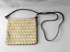 ショルダーバッグ|FENDI
