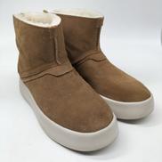 ムートンブーツ|UGG