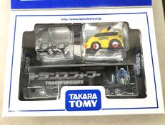 2011|タカラトミー