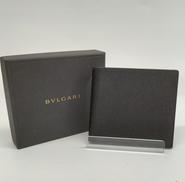二つ折り財布|BVLGARI