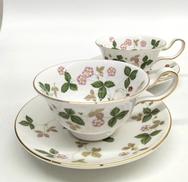 ペアカップ&ソーサー|WEDG WOOD