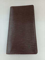 ポルト カルト クレディ円|LOUIS VUITTON