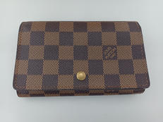 ポルトモネビエトレゾール|LOUIS VUITTON