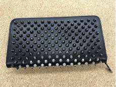 パネトーネ|CHRISTIAN LOUBOUTIN