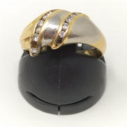 コンビリング|なし