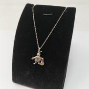 ネックレス|なし