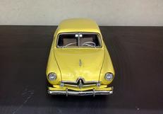 1/18スケール車|SUNSTAR