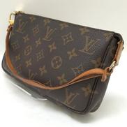 ポシェットアクセソワール|LOUIS VUITTON