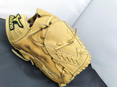 右利き用グローブ|MIZUNO
