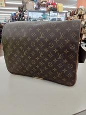 アベス|LOUIS VUITTON
