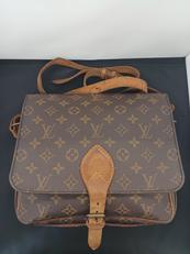 カルトシエール26|LOUIS VUITTON