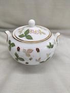 ワイルドストロベリーシュガーボックス|WEDGWOOD