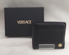 二つ折り財布|VERSARCE