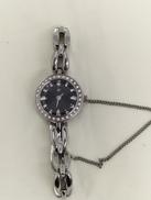 ソーラーアナログ腕時計|4ドシー