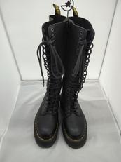 DOLL KISSコラボブーツ|DR.MARTENS