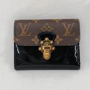 モノグラムポルトフォイユチェリーウッドコンパクト|LOUISVUITTON