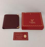 二つ折り財布|CARTIER