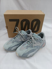 YEEZY BOOST 700|ADIDAS
