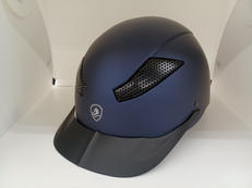 乗馬用ヘルメット|EQULIBERTA