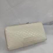 ファセット・ジッピーウォレット|LOIUS VUITTON