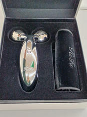 美顔ローラー|REFA