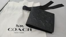 二つ折り財布|COACH