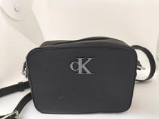ショルダーバッグ|CALVIN KLEIN
