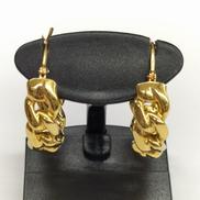 ピアス|