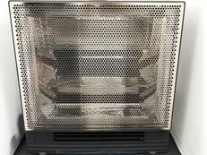 遠赤外線暖房機 / セラムヒート|DAIKIN
