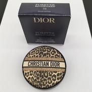 ファンデーション|DIOR