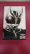 仮面ライダークウガアルティメットフォーム|BANDAI