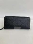 ヴェルティカル モノグラム シャドウ|LOUIS VUITTON