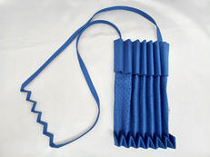 プリーツショルダー|ME ISSEY MIYAKE