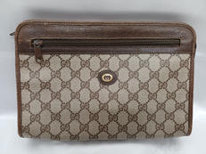 クラッチ|GUCCI ACCESSORY COLLECTION