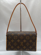 レシタル|LOUISVUITTON