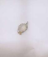 宝石付きペンダントトップ　K18WG　18金ホワイトゴールド|ペンダントトップ　K18WG