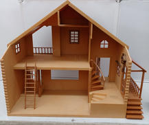 シルバニア 赤い屋根の大きなお家 家具付き|エポック社