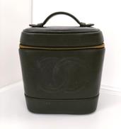 シャネル キャビアスキン ココマーク バニティバッグ|CHANEL