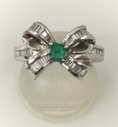 Pt900 ダイヤモンド付きリボンデザインプラチナリング|D0.57CT/8.1g