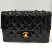 シャネル エナメルパテントレザーチェーンショルダーバッグ|CHANEL