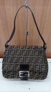 ショルダーバッグ|FENDI