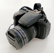 コンパクトデジタルカメラ|FUJIFILM