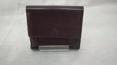 GUCCI エナメル二つ折り財布|GUCCI