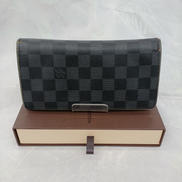 LOUIS VUITTON ポルトフォイユ・ブラザ グラフィ|LOUIS VUITTON