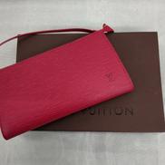 LOUIS VUITTON ポシェットアクセソワール エピ|LOUIS VUITTON